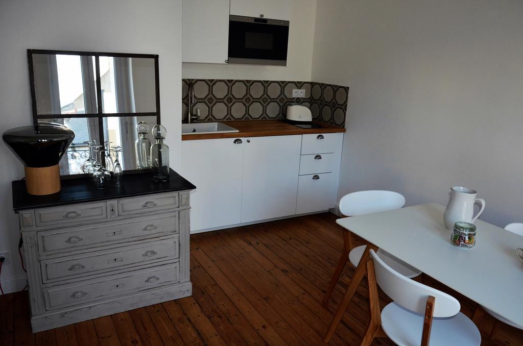 Appartements De Jules & Victoire Pornic Exterior photo